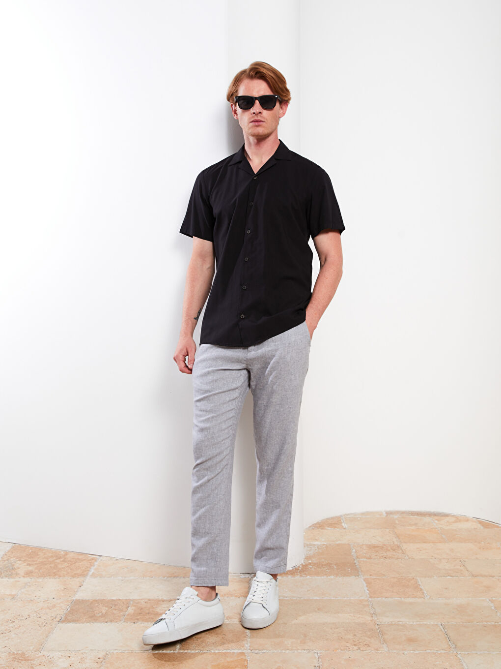 Siyah Regular Fit Kısa Kollu Poplin Erkek Gömlek-2