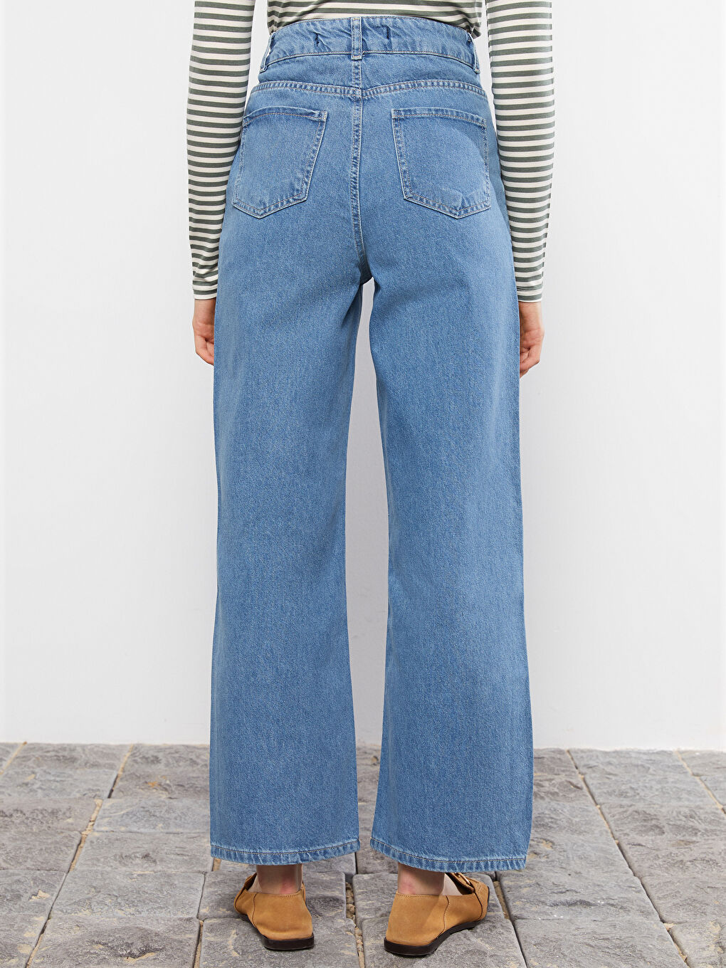 İndigo Standart Fit Cep Detaylı Kadın Rodeo Jean Pantolon-3