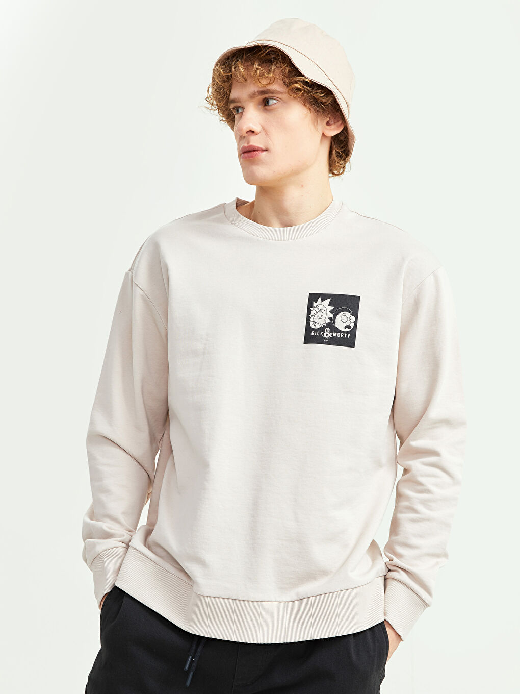XSIDE Oversize Crew Neck Long Sleeve Rick and Morty Printed Men's Sweatshirt -S2CS35Z8-MBP