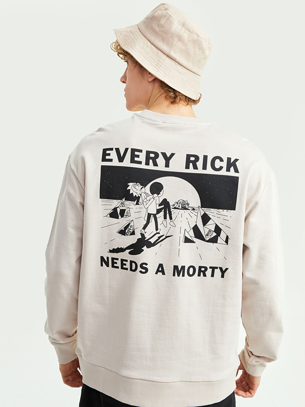 XSIDE Oversize Crew Neck Long Sleeve Rick and Morty Printed Men's Sweatshirt -S2CS35Z8-MBP