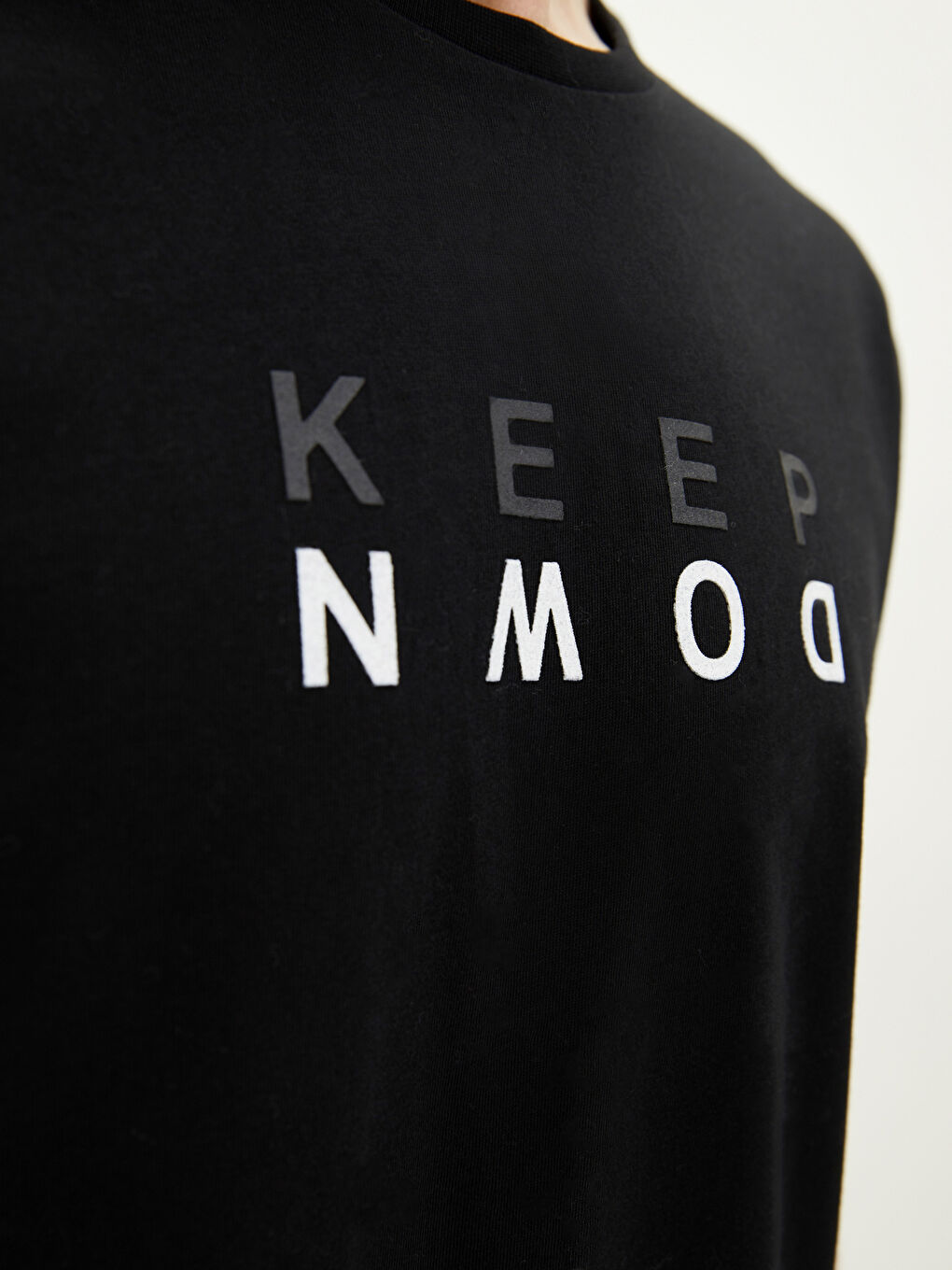 Crew Neck Short Sleeve Printed Combed Cotton Men's T-shirt-3