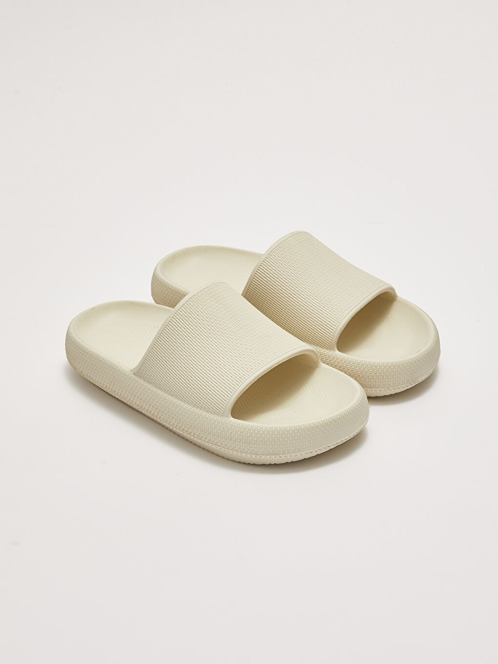 Single-Band Women's Slippers