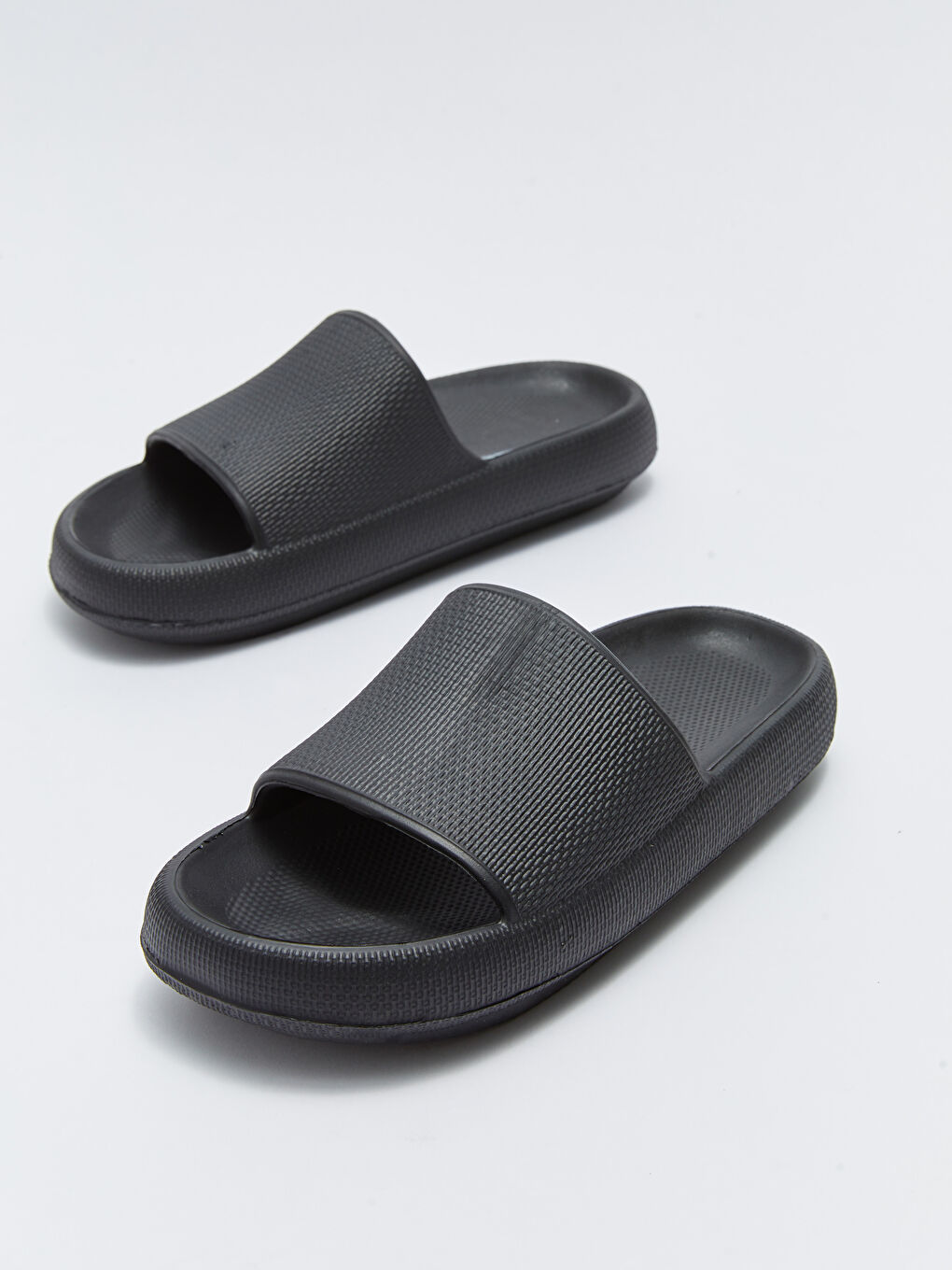 Single-Band Women's Slippers-2
