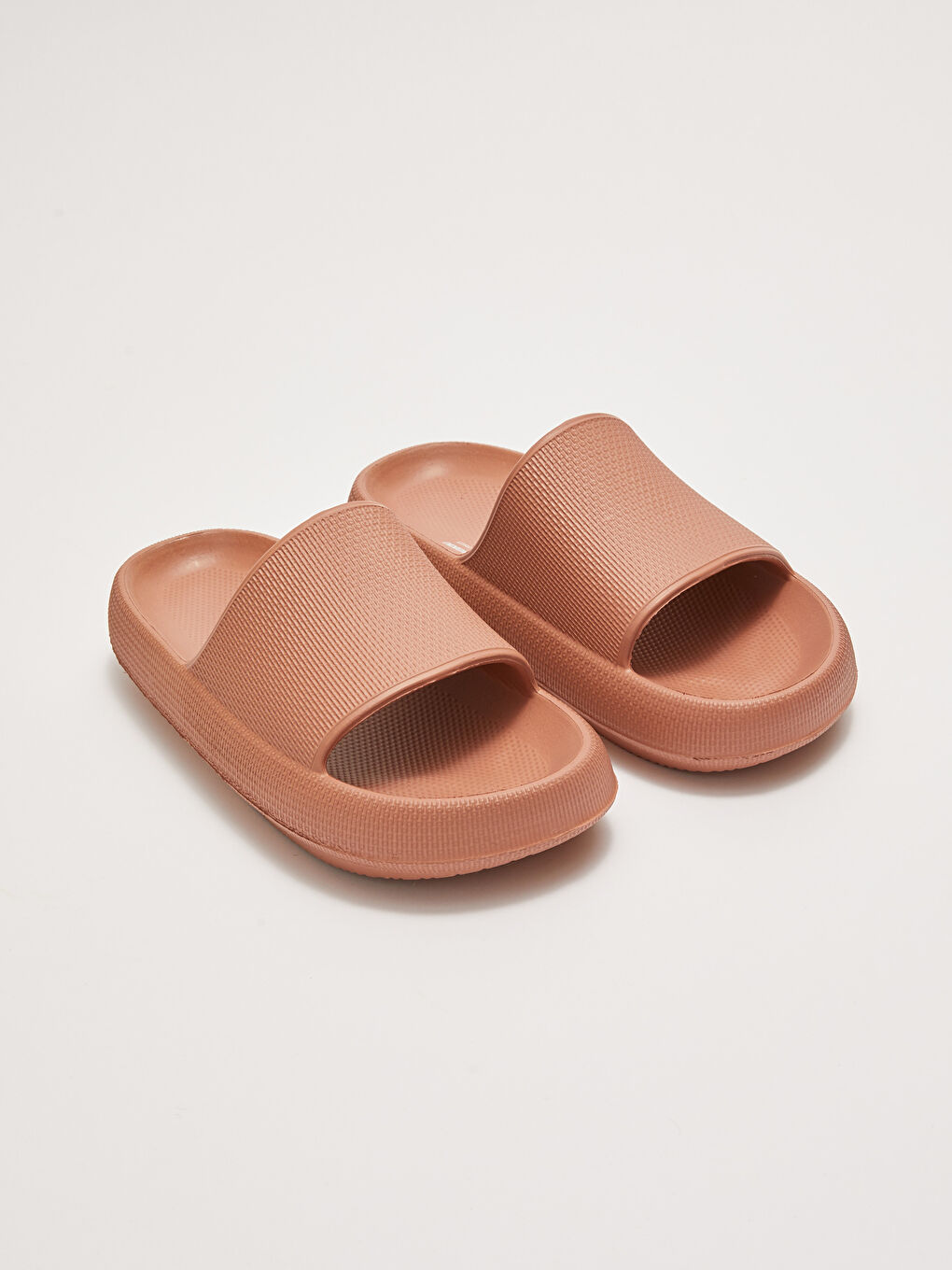 Single-Band Women's Slippers