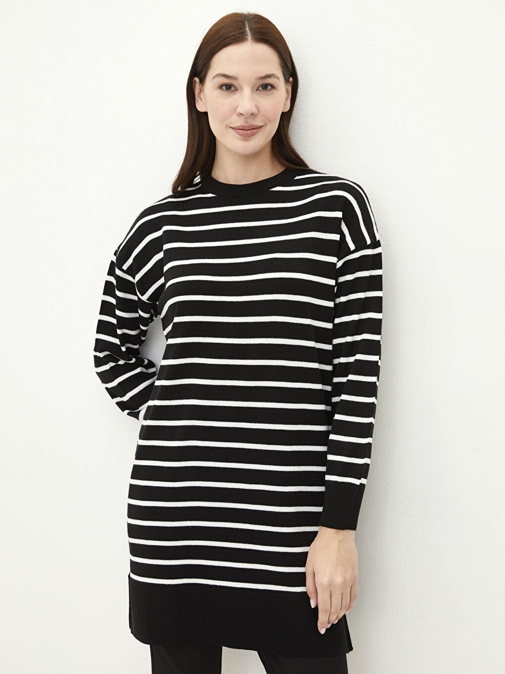 Siyah Bisiklet Yaka Çizgili Uzun Kollu Kadın Triko Tunik-2