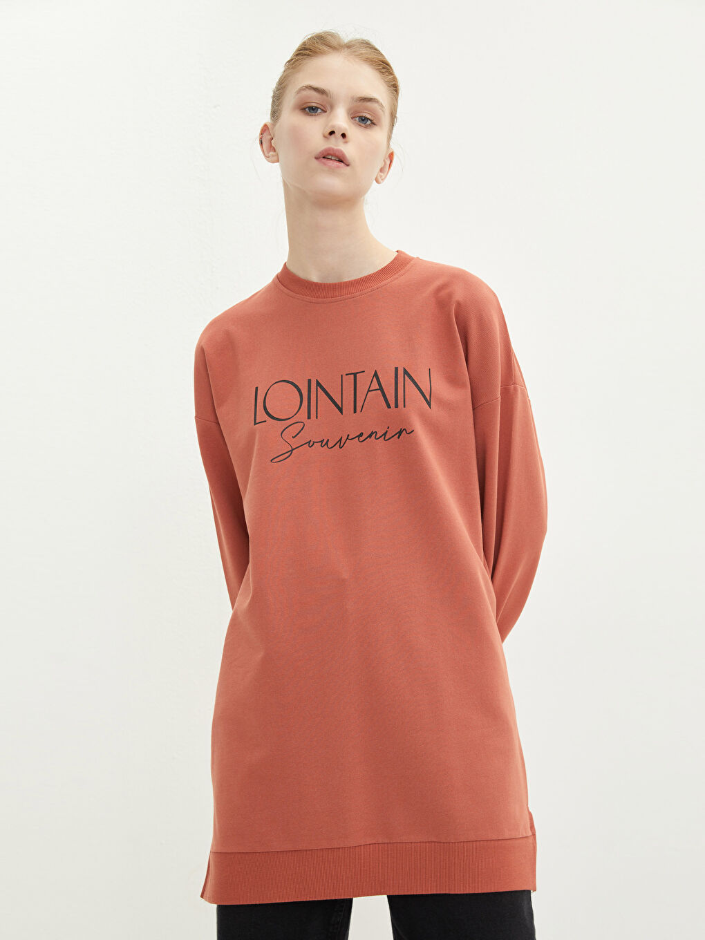 Turuncu Bisiklet Yaka Yazı Baskılı Uzun Kollu Oversize Kadın Sweatshirt Tunik