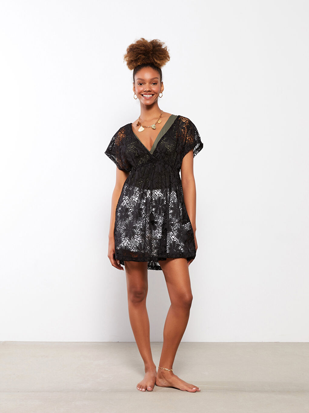 V-Neck Embroidered Short Sleeve Women's Beach Dress -S2CU19Z8-CVL
