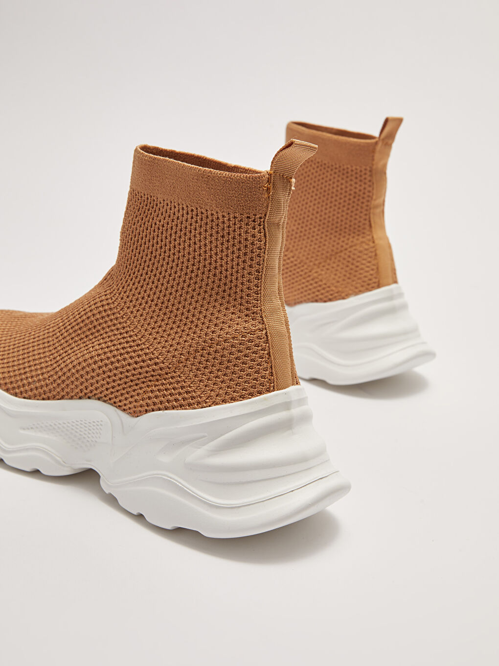 Selbstgemusterte Stiefel mit dicker Sohle für Damen-4