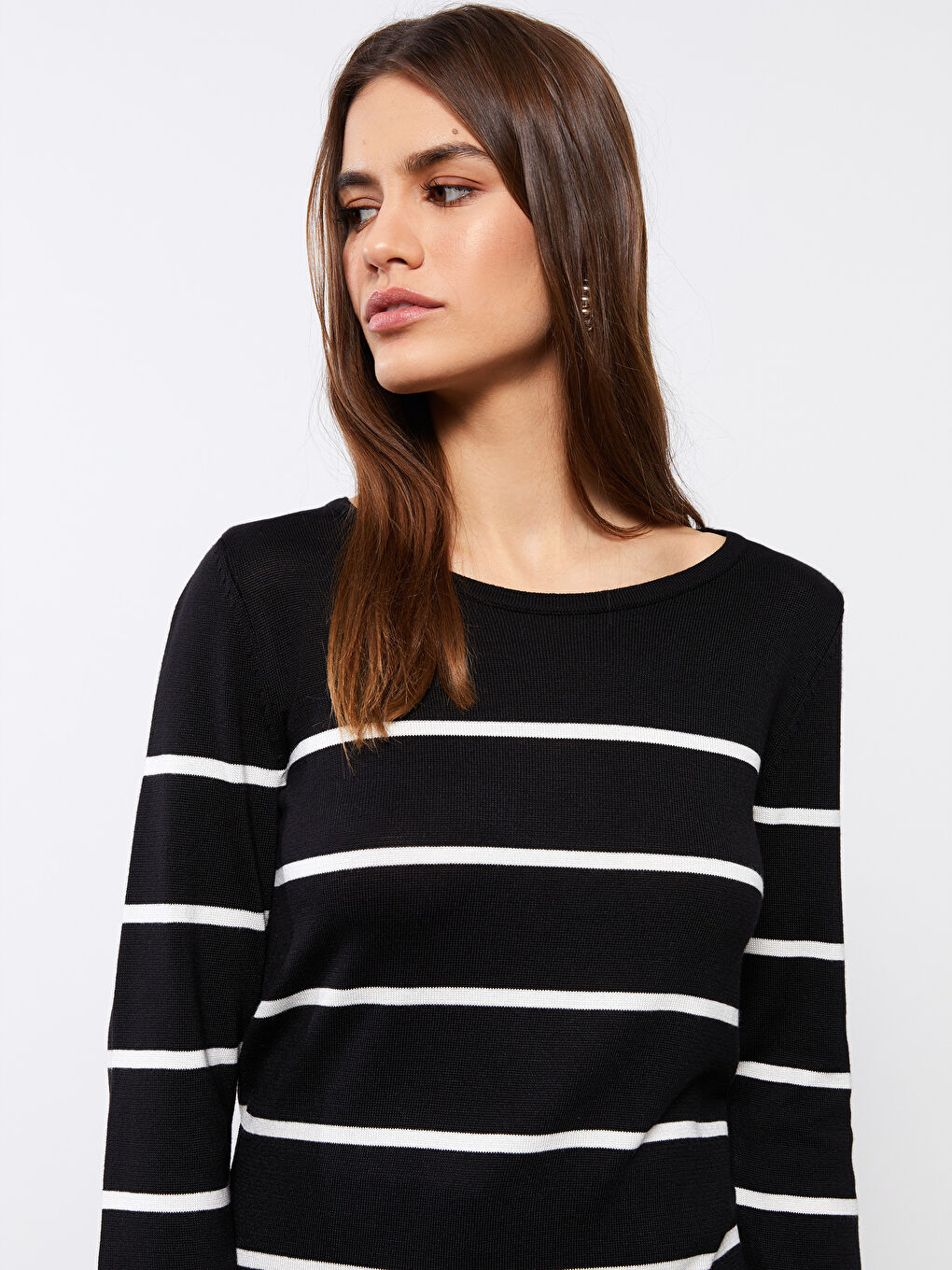Siyah Bisiklet Yaka Çizgili Uzun Kollu Kadın Triko Kazak-2