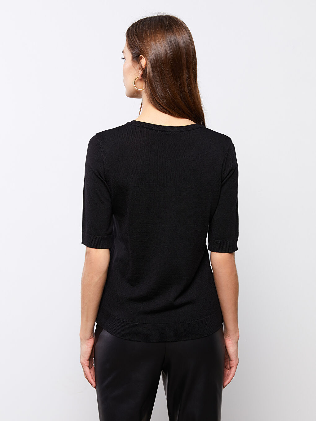 Siyah Bisiklet Yaka Düz Kısa Kollu Kadın Triko Kazak-4