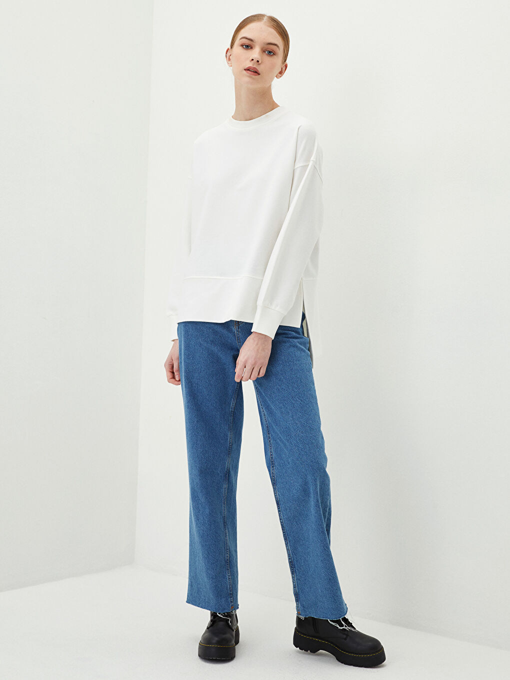 Ekru Bisiklet Yaka Düz Oversize Kadın Sweatshirt Tunik-3