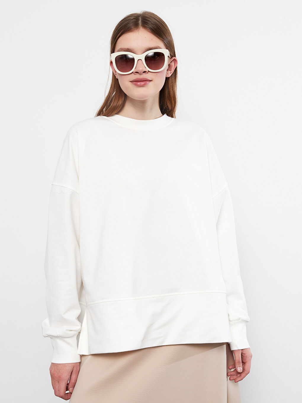 Ekru Bisiklet Yaka Düz Oversize Kadın Sweatshirt Tunik-2