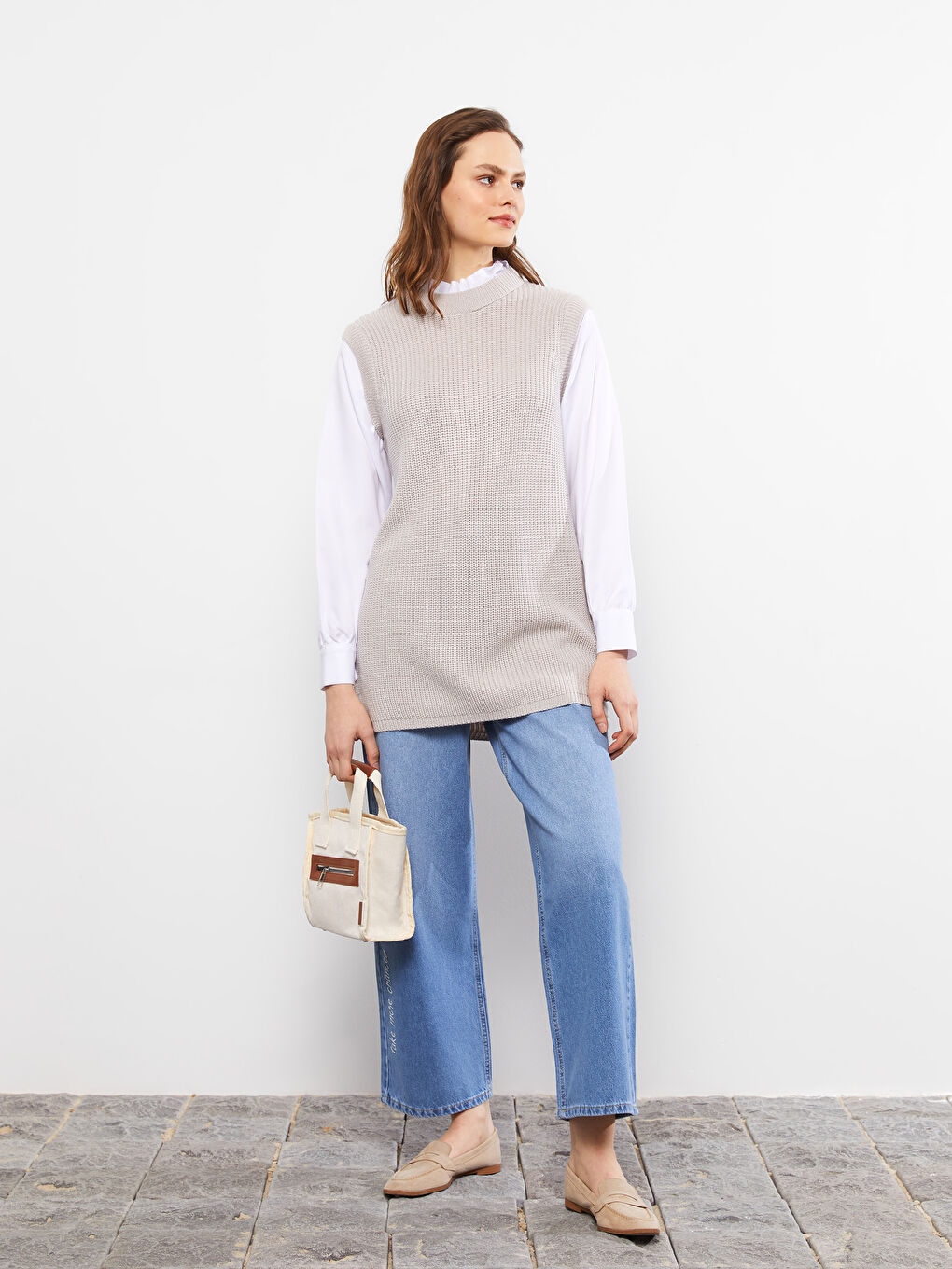 Gri Fırfırlı Dik Yaka Düz Uzun Kollu Kadın Triko Tunik-3