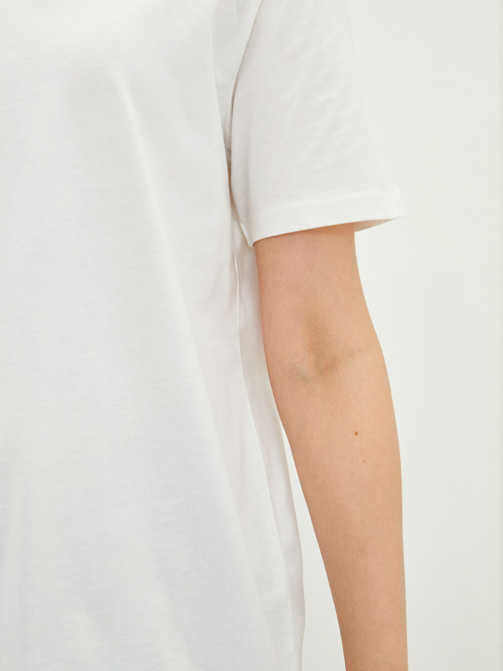 Ekru Bisiklet Yaka Düz Kısa Kollu Oversize Pamuklu Kadın Tunik-3