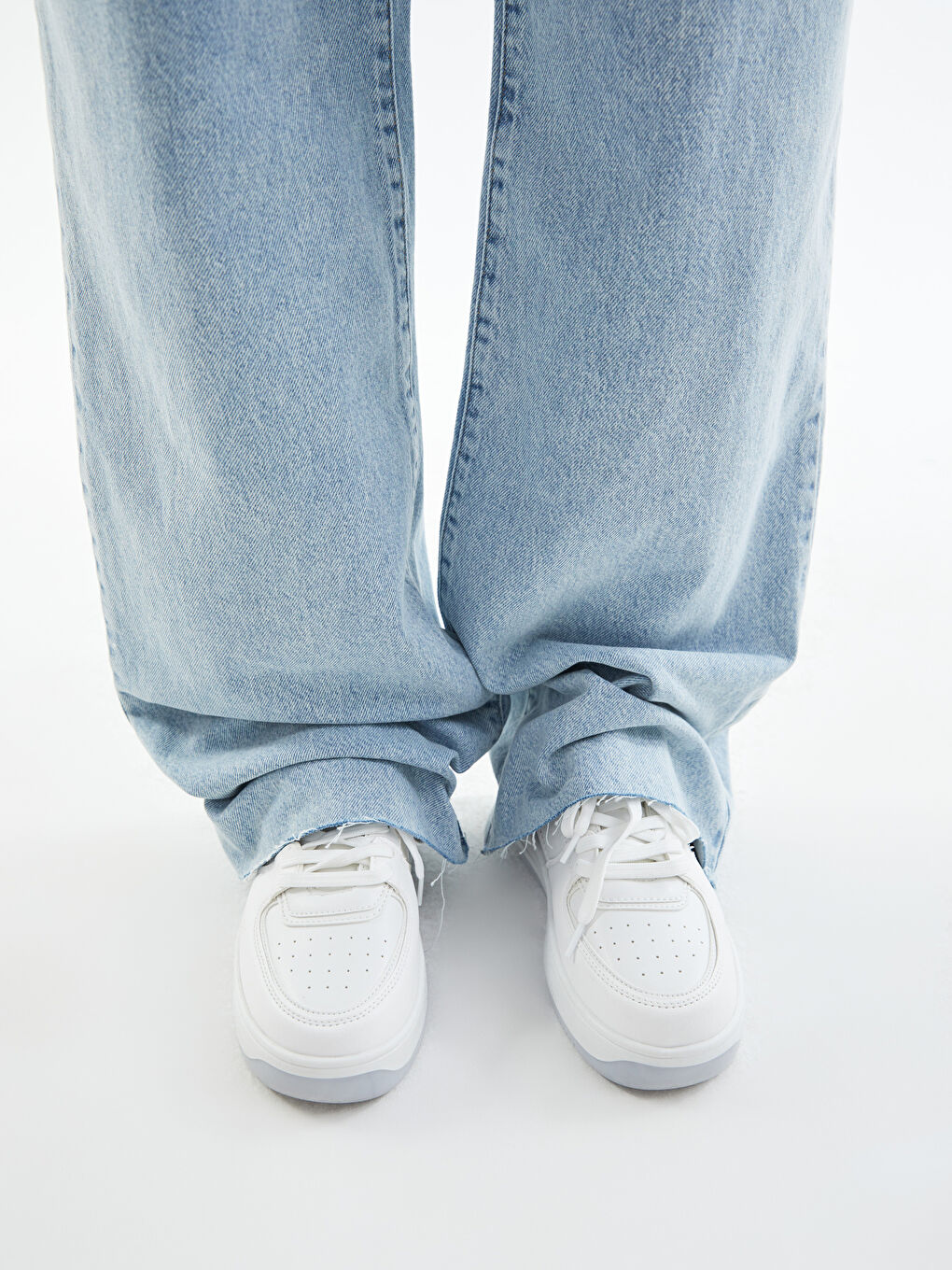 Lace-Up Thick Sole Women's Sport Shoes-2