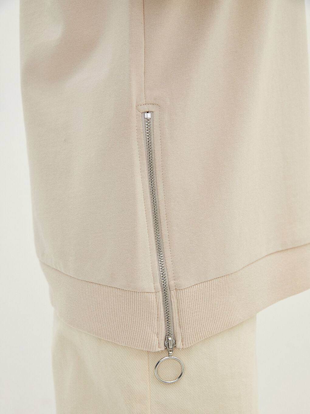 Gri Bisiklet Yaka Oversize Kadın Sweatshirt-7