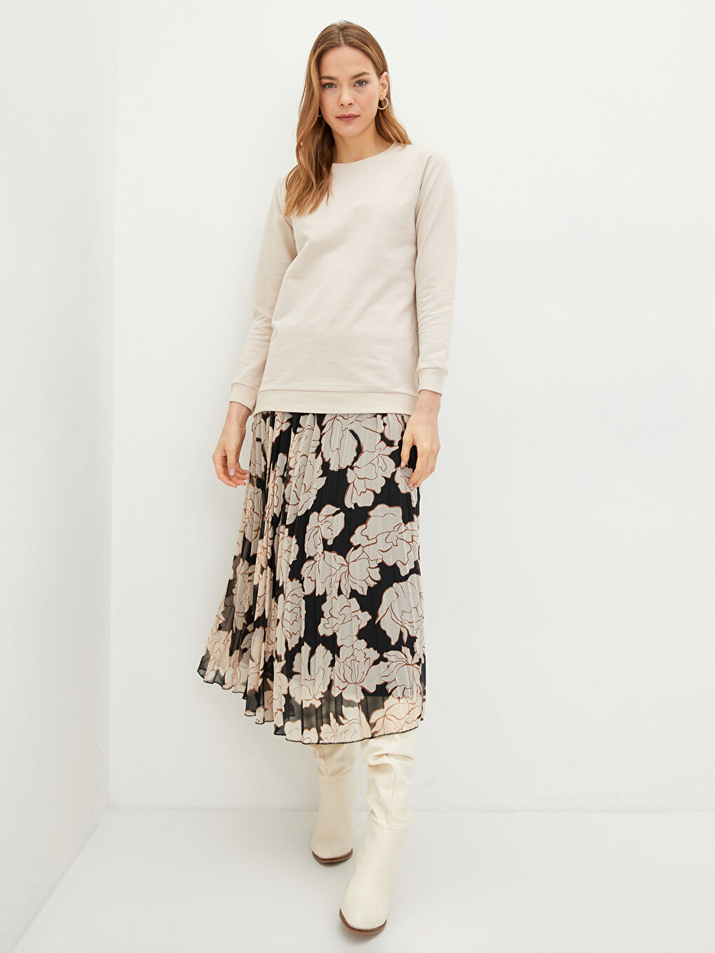 Gri Bisiklet Yaka Oversize Kadın Sweatshirt-2