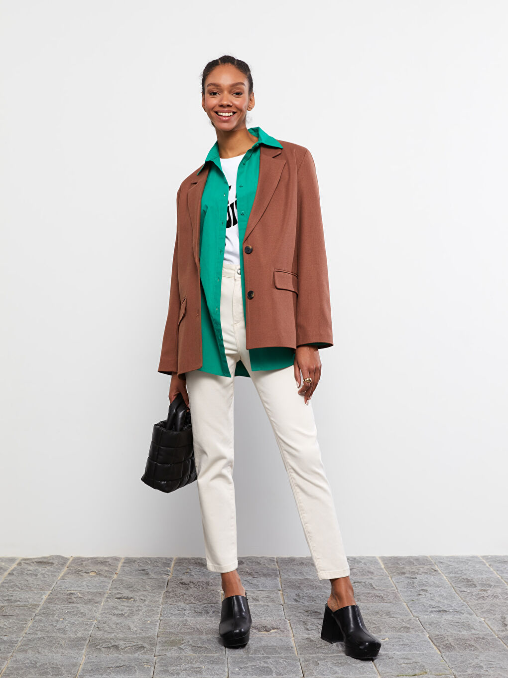 جاكيت للسيدات بأزرار كم طويل قماش جبردين عادي-2