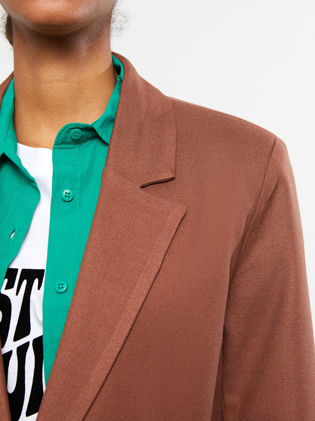 جاكيت للسيدات بأزرار كم طويل قماش جبردين عادي-3