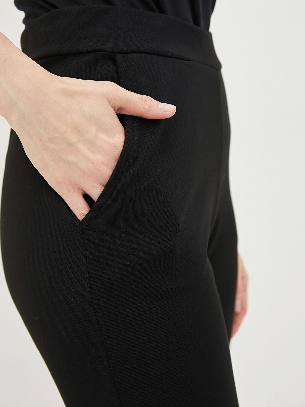 Siyah Kadın Beli Lastikli Düz Tayt-4
