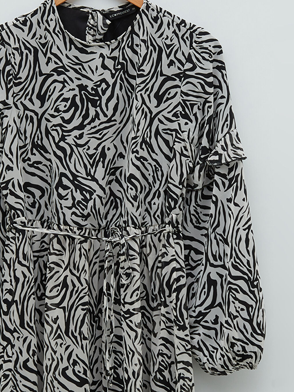 Siyah Bisiklet Yaka Desenli Uzun Kollu Kadın Şifon Elbise-7