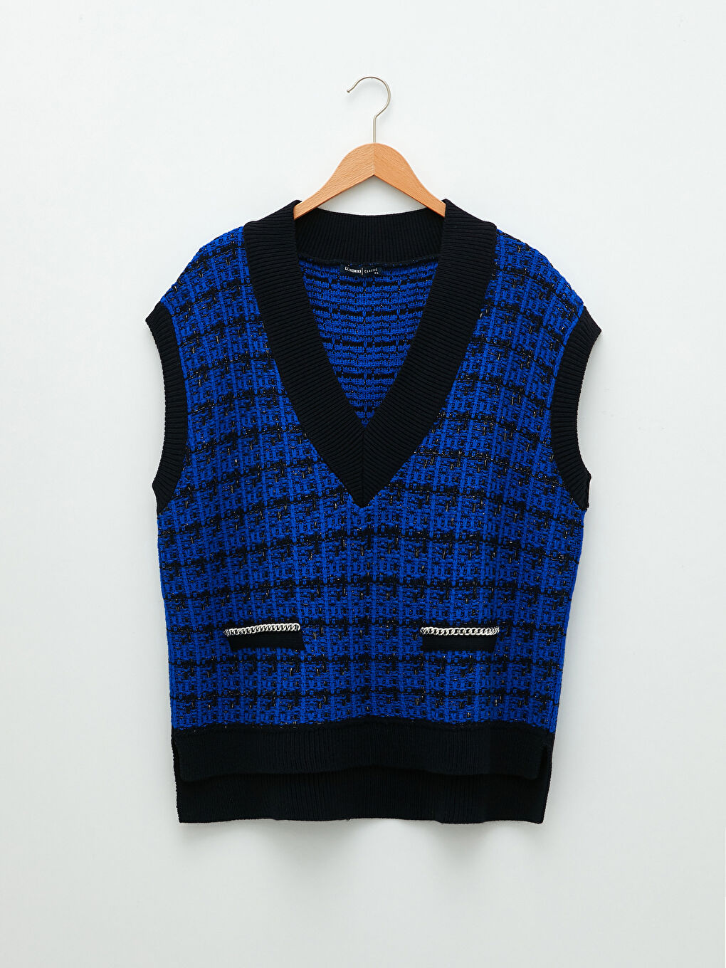 Mavi V Yaka Desenli Kadın Süveter-4