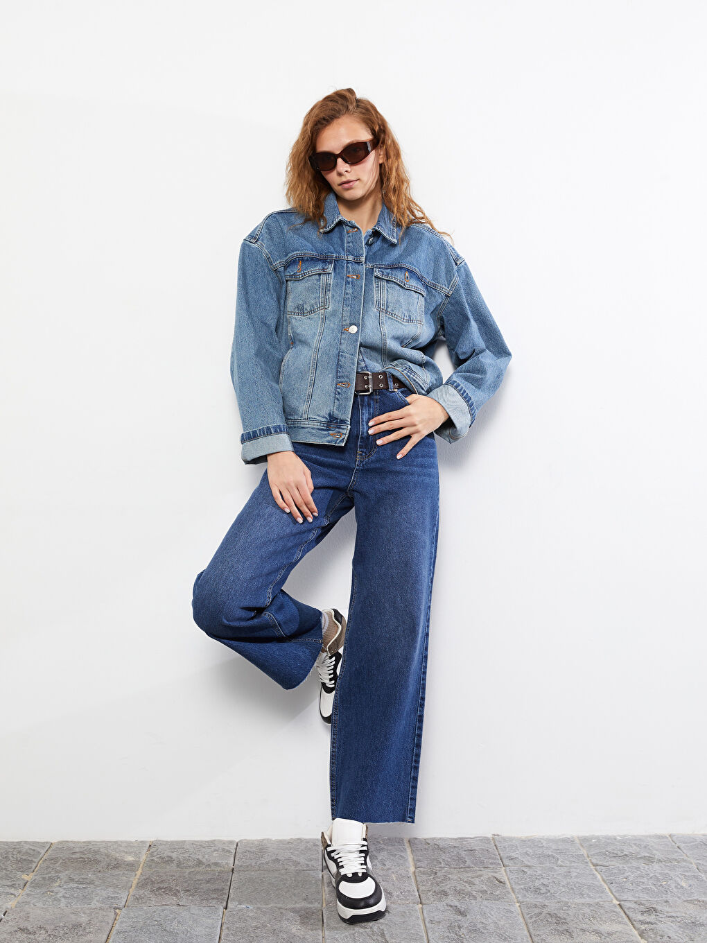 İndigo Yüksek Bel Wideleg Cep Detaylı Kadın Rodeo Jean Pantolon