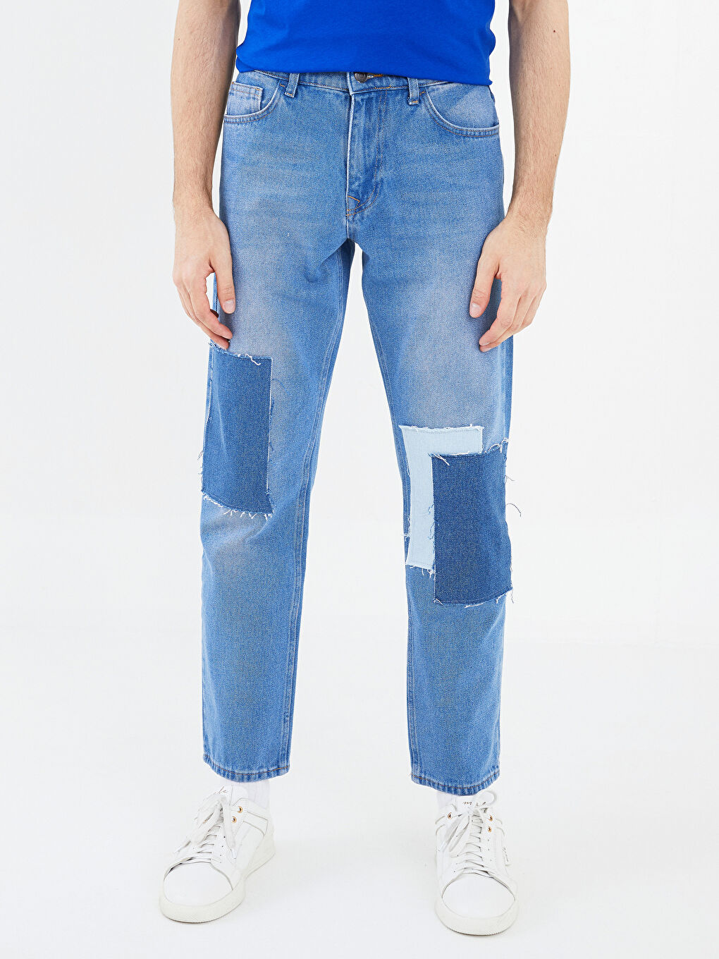 700 Straight Fit Men's Jeans-2