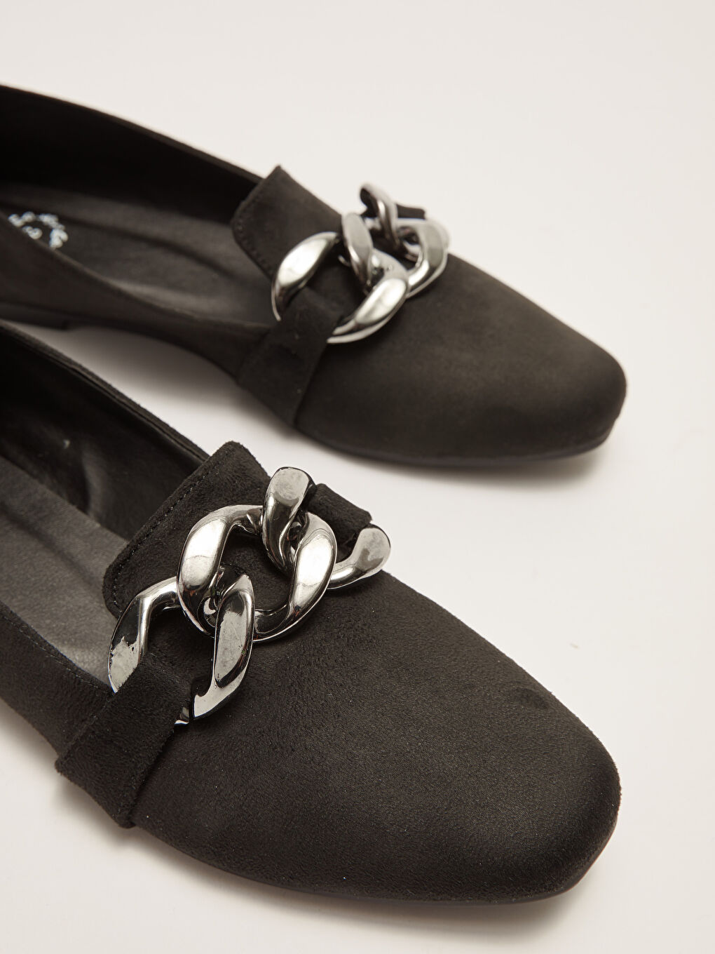 Siyah Zincir Detaylı Kadın Loafer Ayakkabı-3