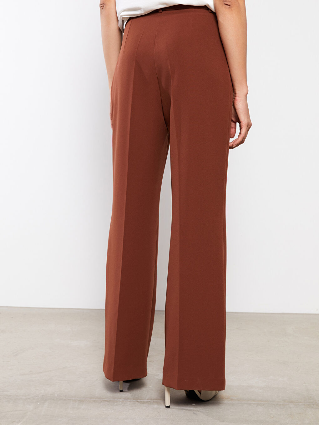 Comfortable Fit Straight Pocket Detailed Wide Leg Women's Trousers-8