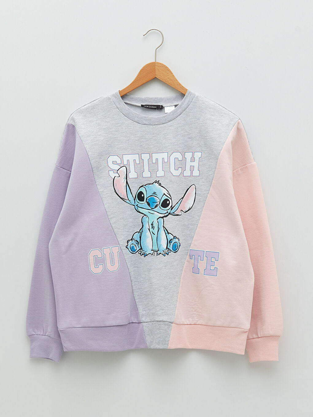 LCW Vision Dukserica za Ženski Okrugli izrez Lilo & Stitch Štampano Dugi rukav -S2DB27Z8-LAL