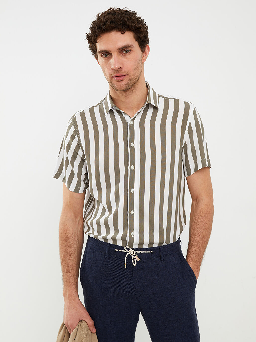 Haki Regular Fit Kısa Kollu Çizgili Poplin Erkek Gömlek-2