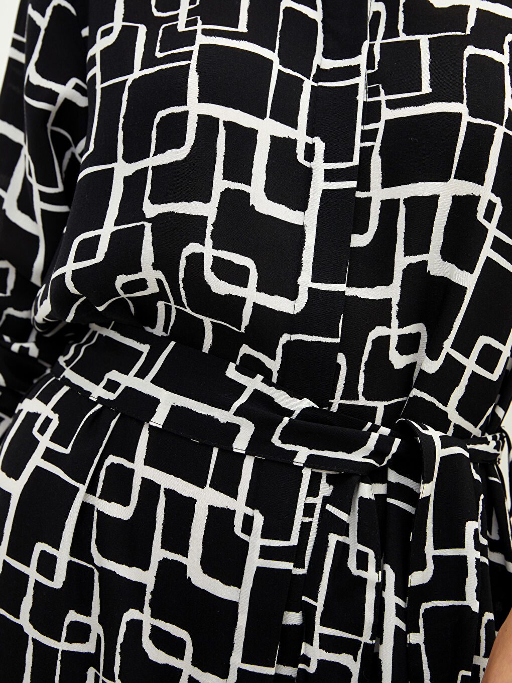 Siyah Desenli Uzun Kollu Viskon Kadın Gömlek Elbise-3