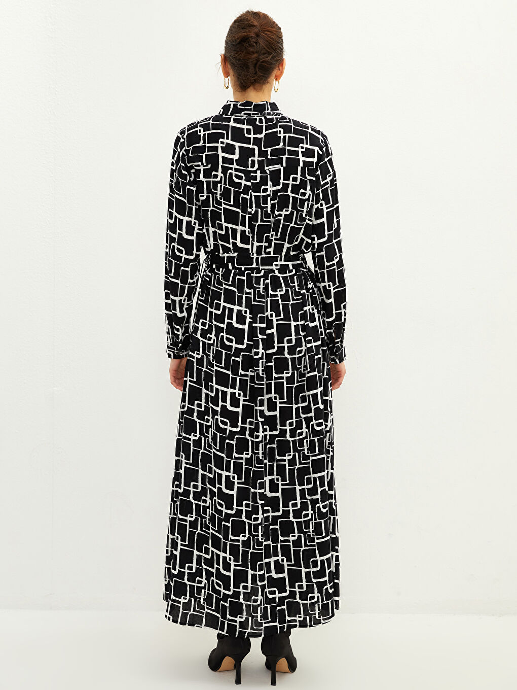 Siyah Desenli Uzun Kollu Viskon Kadın Gömlek Elbise-4