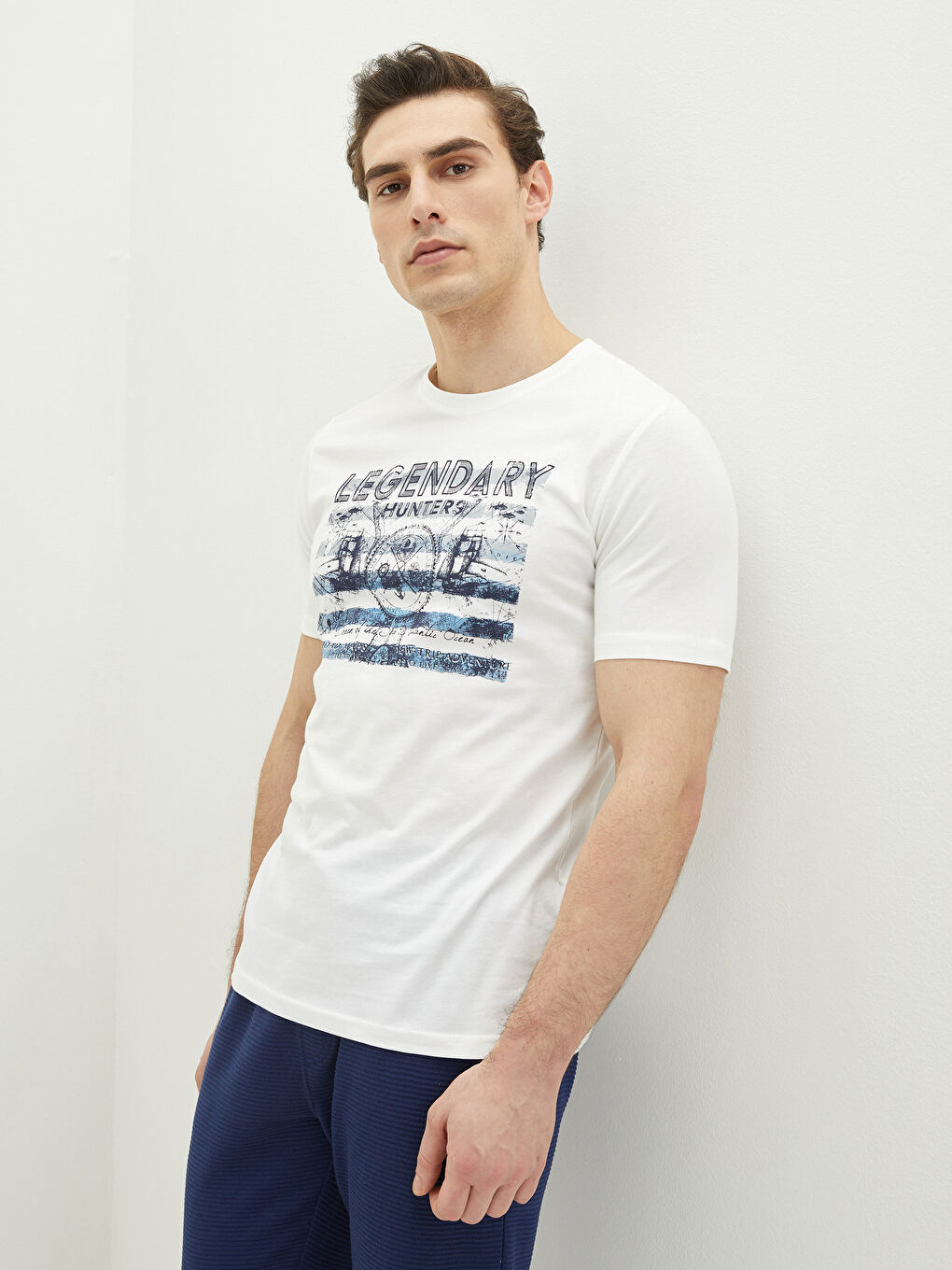 Ekru Bisiklet Yaka Kısa Kollu Baskılı Penye Erkek Tişört