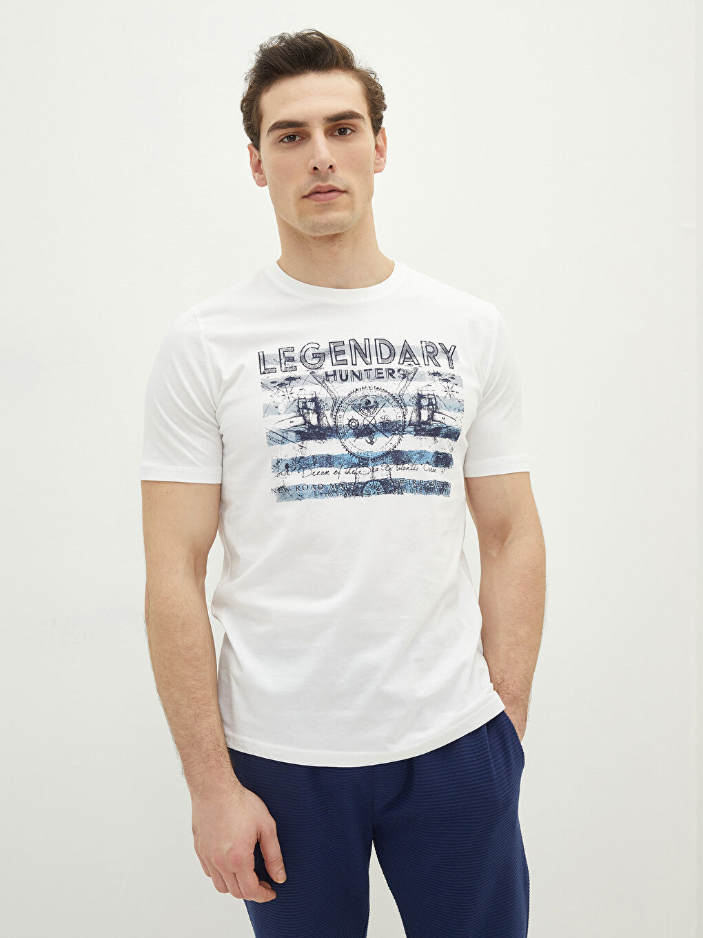 Ekru Bisiklet Yaka Kısa Kollu Baskılı Penye Erkek Tişört-1