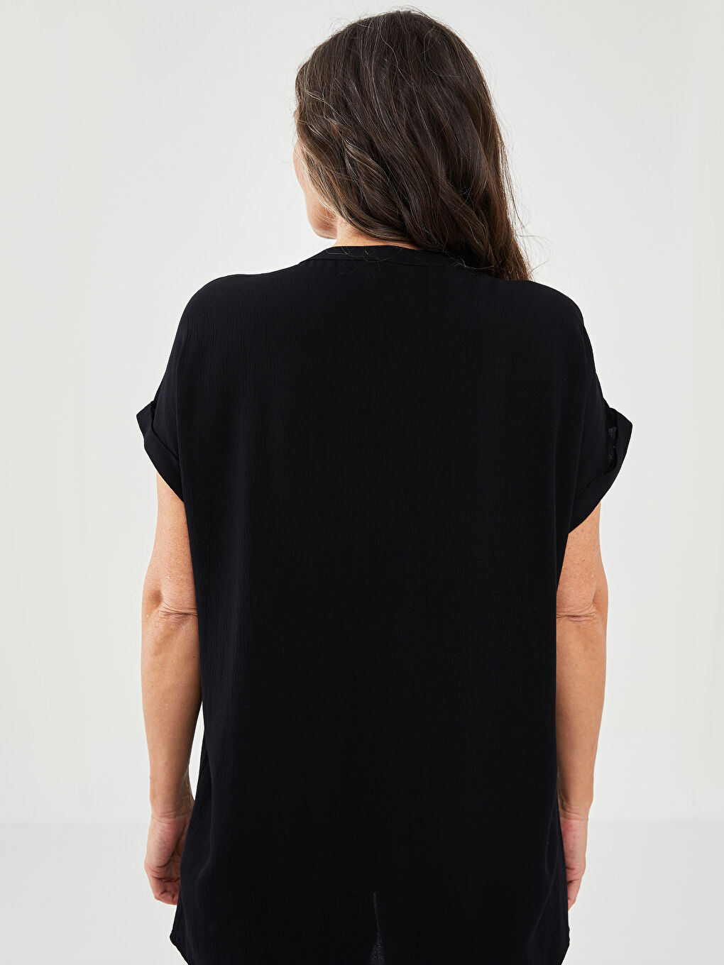 Henley Neckline Plain Short Sleeve Crinkled Women's Shirt-4