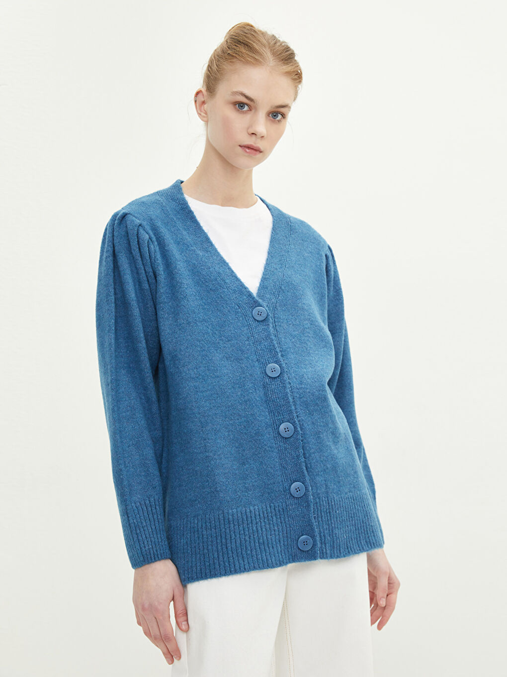 Mavi V Yaka Kadın Triko Hırka-1