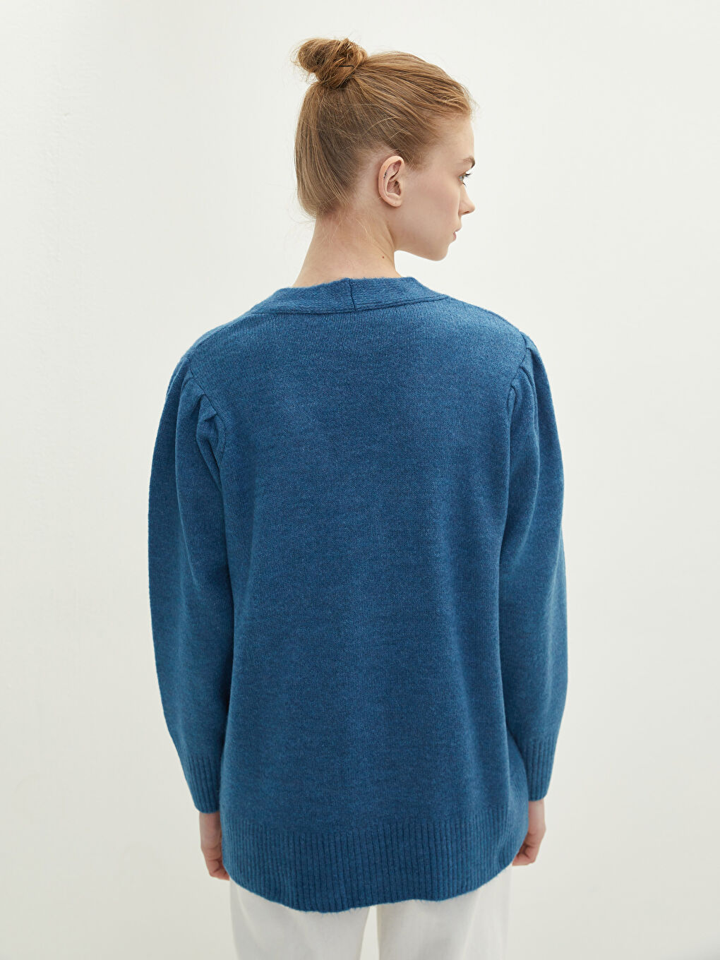 Mavi V Yaka Kadın Triko Hırka-4