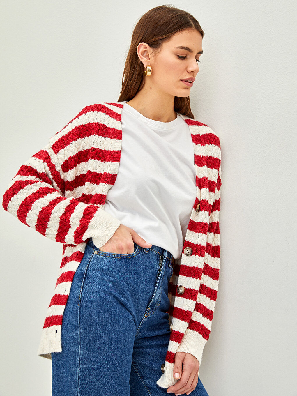 V-ს ფორმის დეკოლტე ზოლიანი გრძელმკლავიანი ქალებისთვის ტრიკოტაჟის კარდიგანი