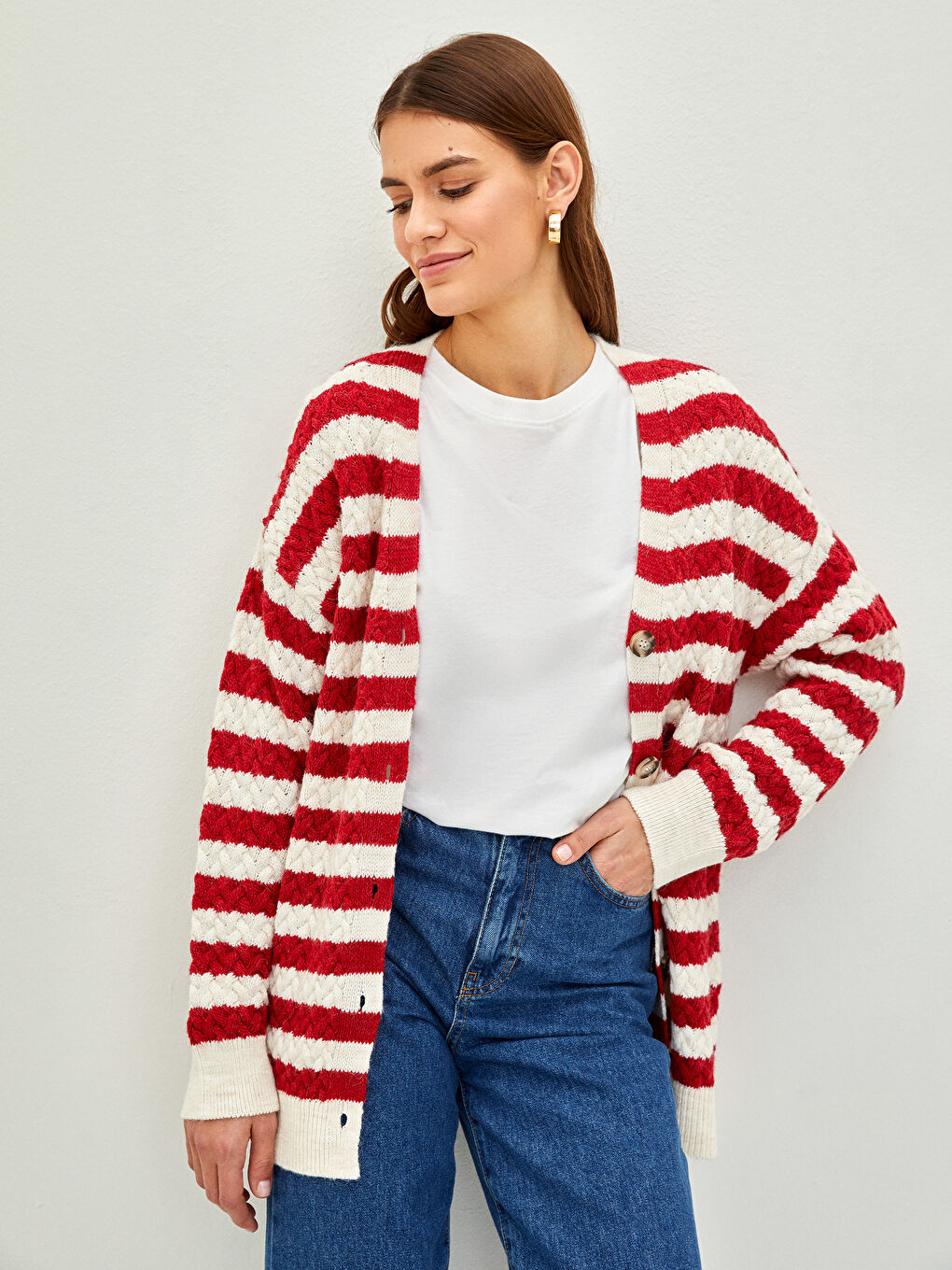 V-ს ფორმის დეკოლტე ზოლიანი გრძელმკლავიანი ქალებისთვის ტრიკოტაჟის კარდიგანი-1