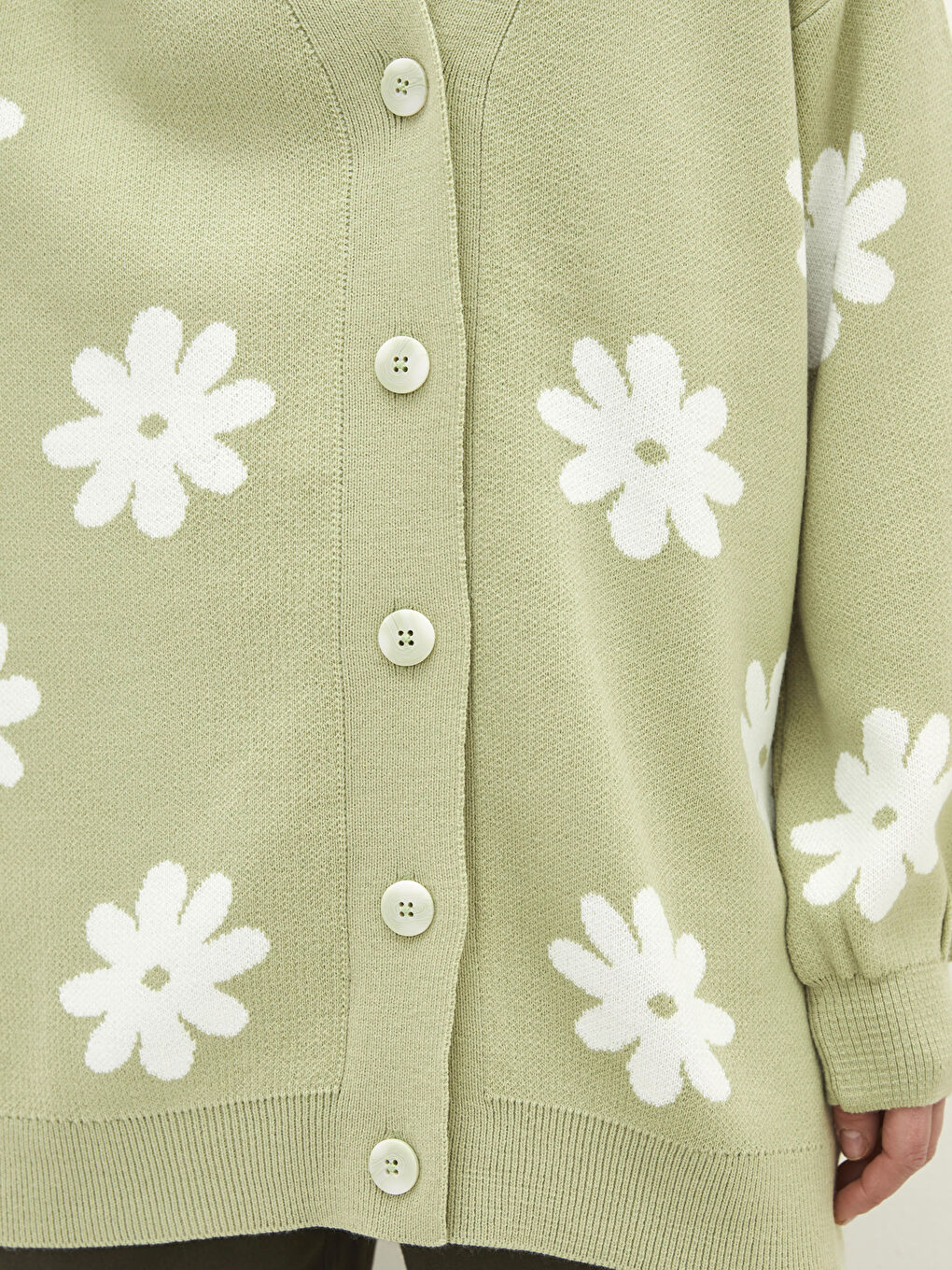 Yeşil V Yaka Çiçekli Uzun Kollu Kadın Triko Hırka-3