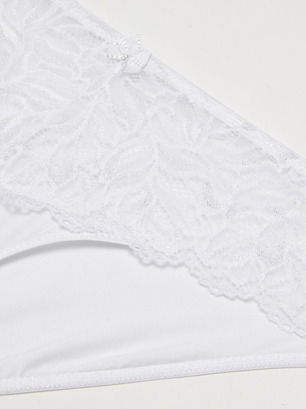 Beyaz Dantelli Fantezi Bikini Külot-3