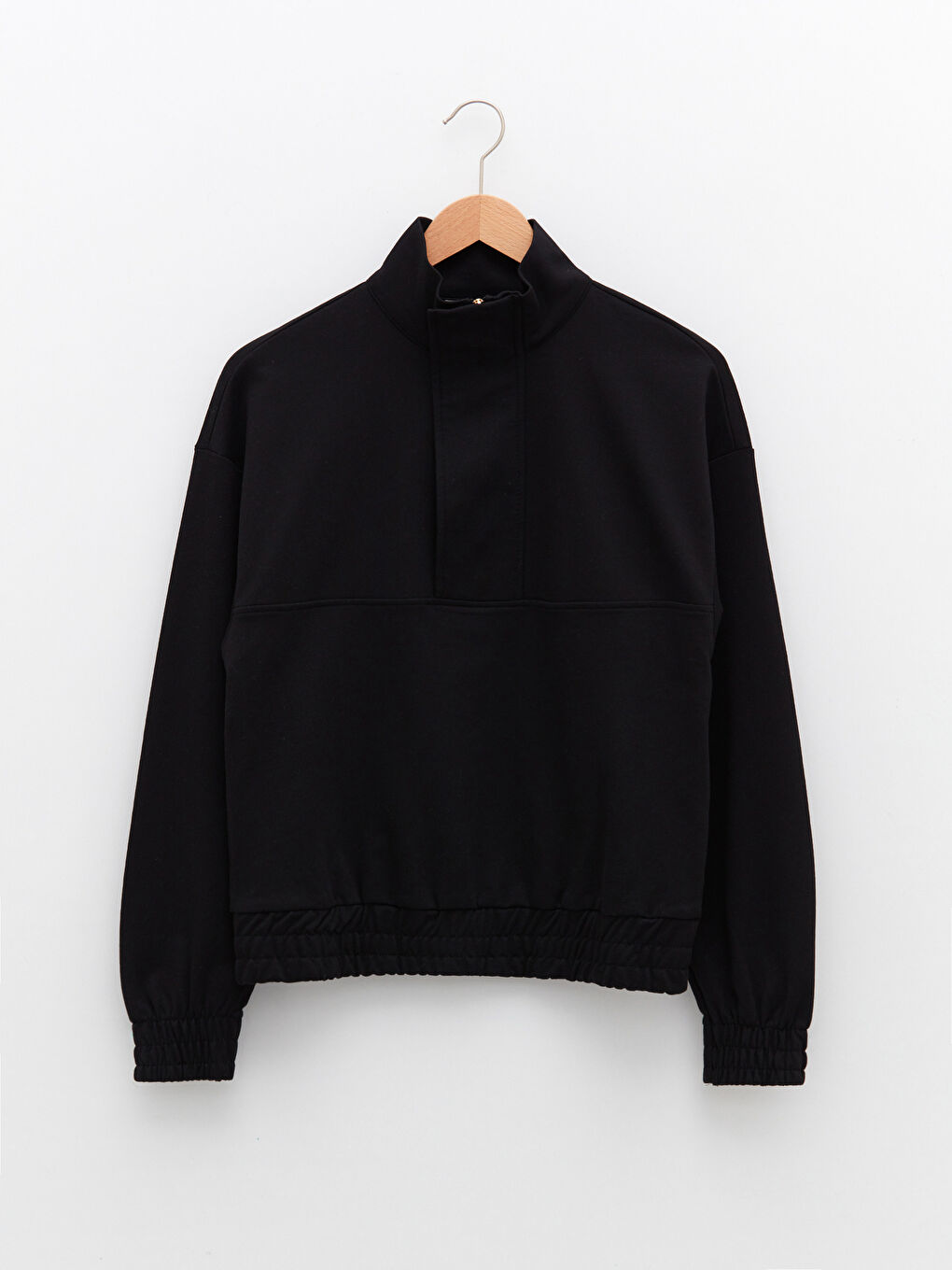 Siyah Dik Yaka Düz Uzun Kollu Kadın Sweatshirt-5