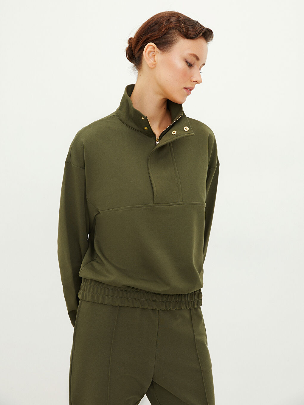 سويت شيرت كم طويل سادة بياقة قمع للسيدات-1