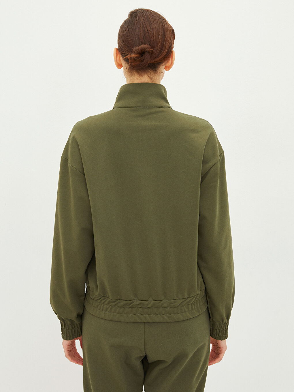 سويت شيرت كم طويل سادة بياقة قمع للسيدات-4