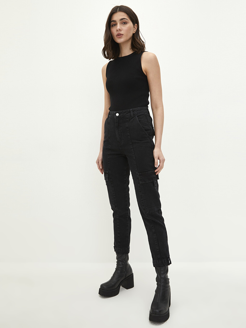High Waist Mom Fit Pocket Detailed Rodeo Women's Jean Trousers-3