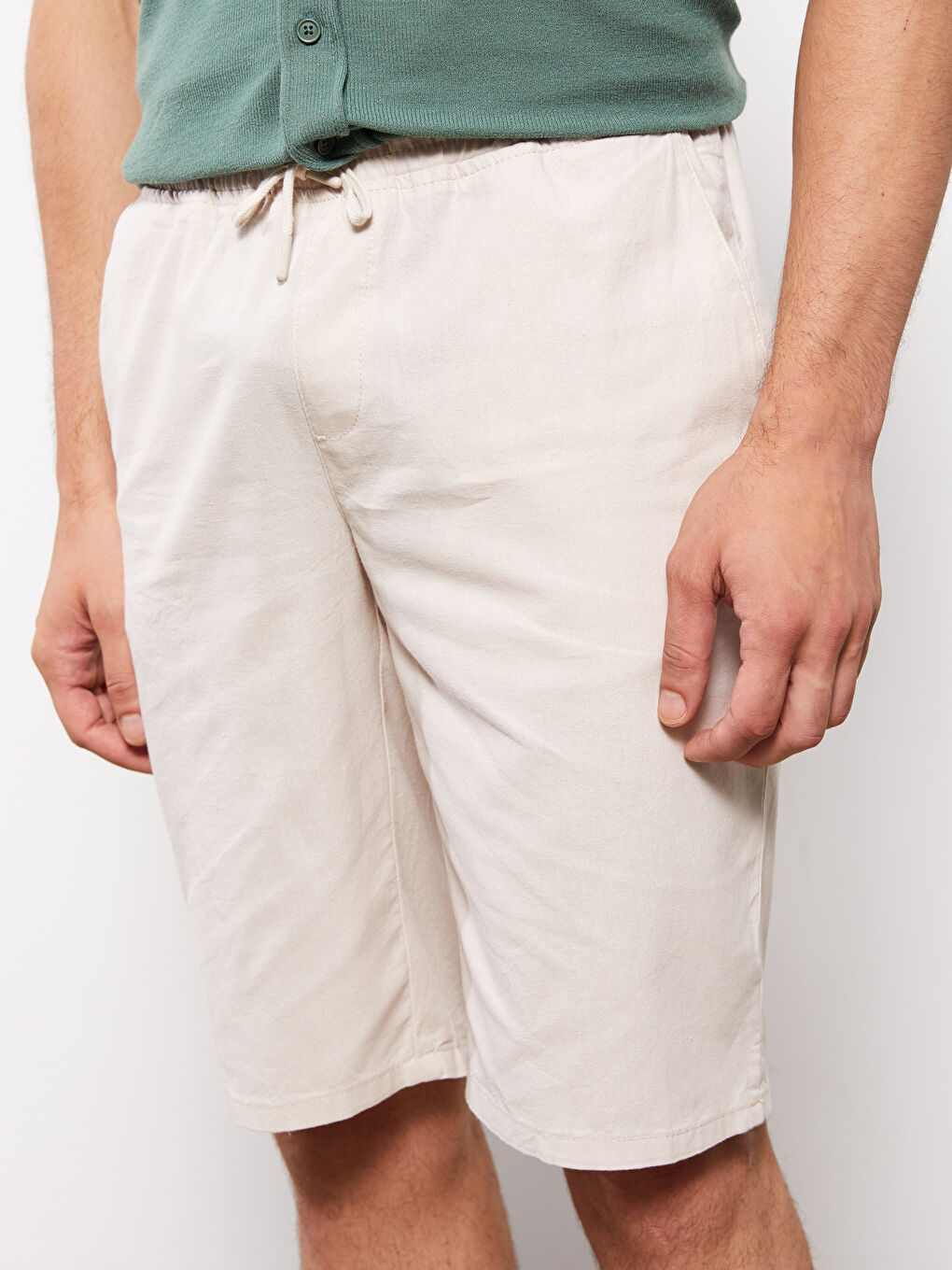 Gri Standart Kalıp Gabardin Erkek Şort-2