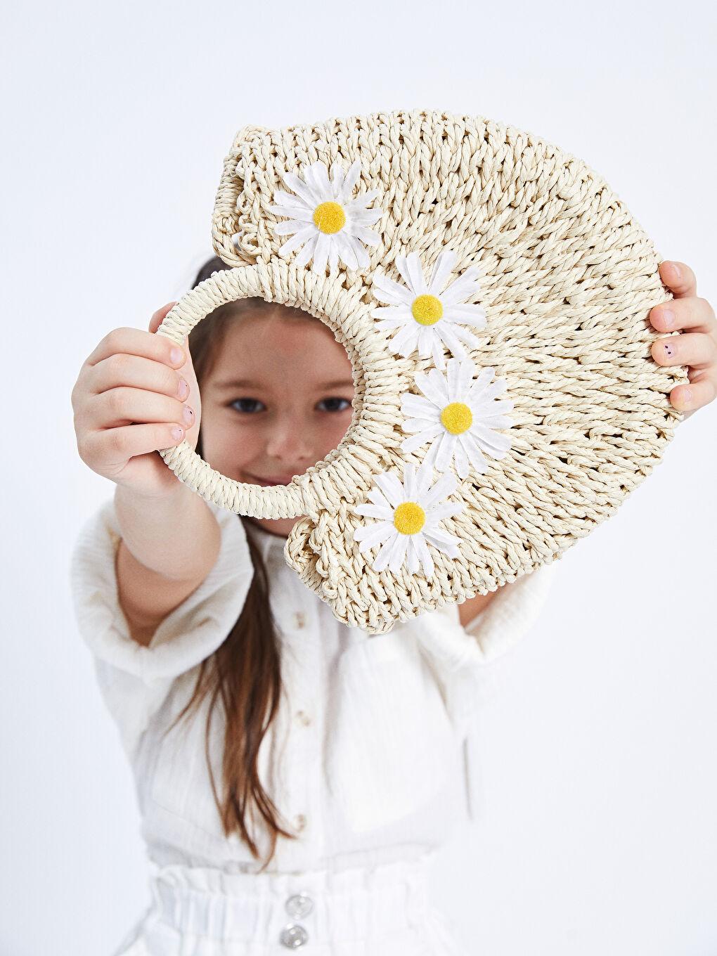 Сумка с соломенной ручкой с аппликацией ромашки для девочек