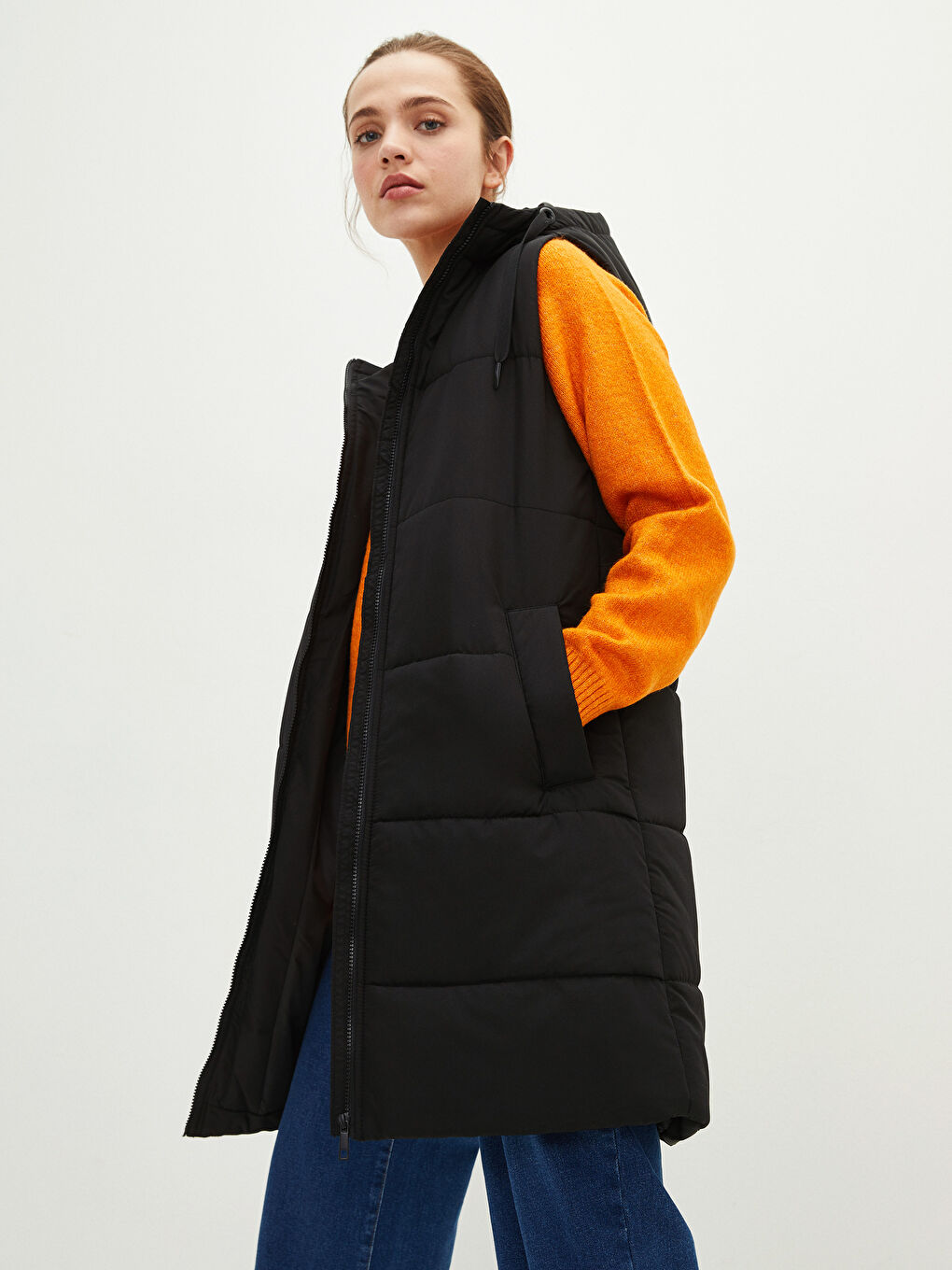 Hooded Plain Pocket Detailed Women's Inflatable Vest-2